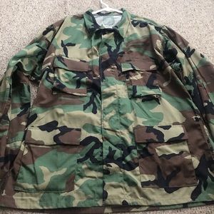 Camo Shirt/jacket Military style